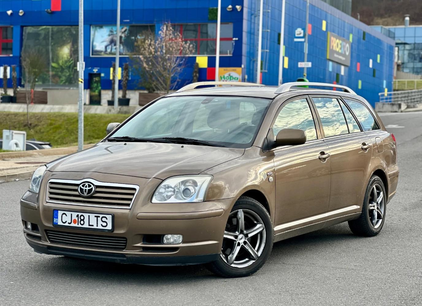 Toyota Avensis 2.0 D-4D Combi Executive