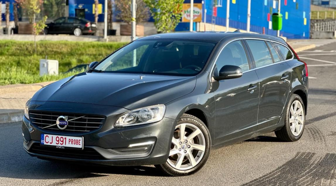 Volvo V60 D2 Geartronic Powershift Momentum