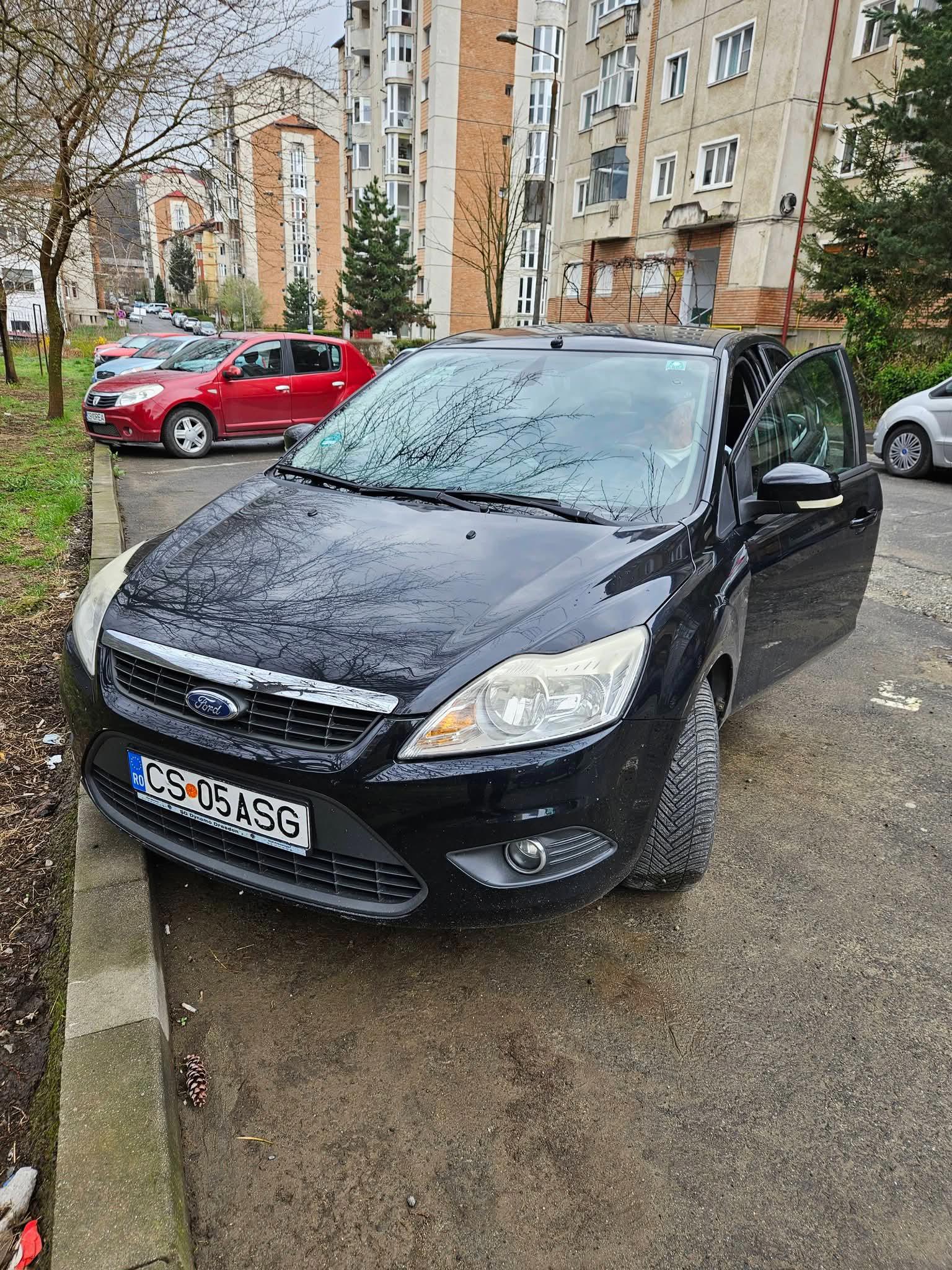 Ford Focus 2010 benzina de vânzare