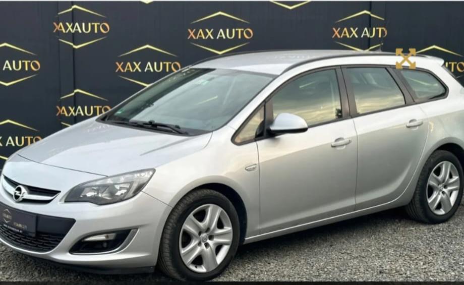 Opel Astra 2013 diesel de vânzare