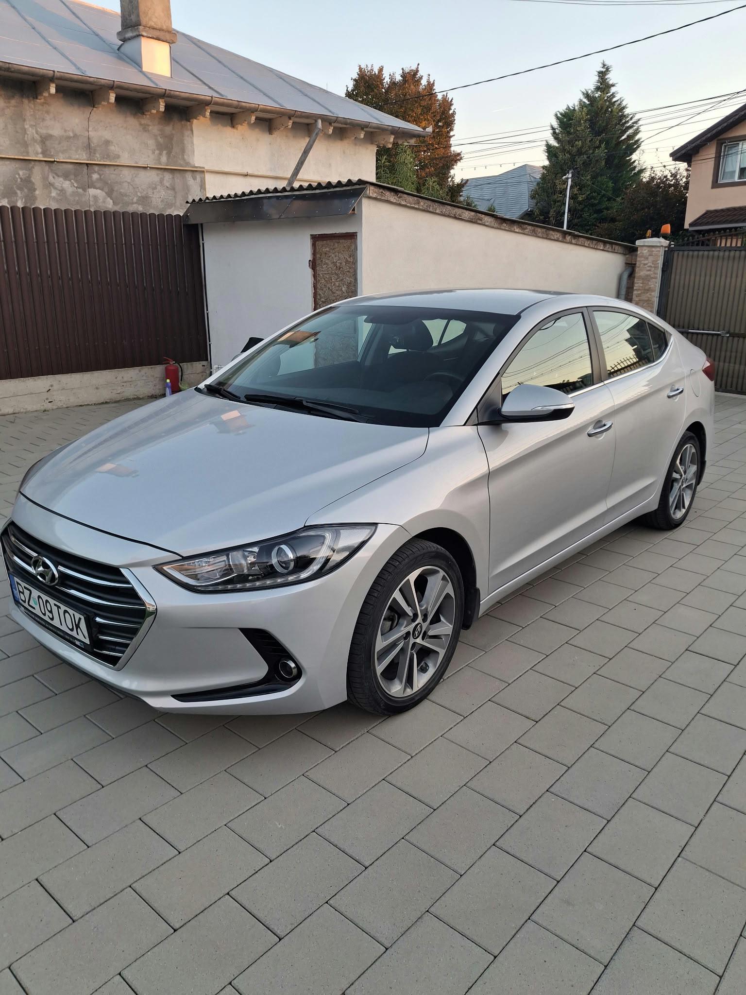 Hyundai Elantra 2018 benzina de vânzare